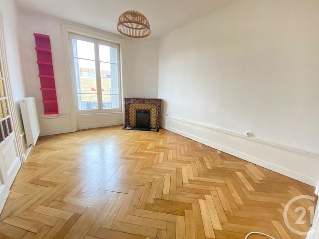 Appartement T4 à louer ST ETIENNE
