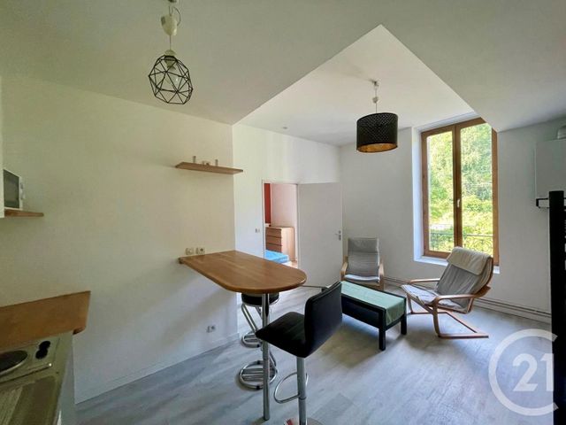 Appartement T3 à louer - 3 pièces - 42.31 m2 - ST ETIENNE - 42 - RHONE-ALPES - Century 21 Seux Immobilier