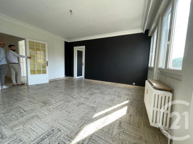 Appartement T5 à vendre - 5 pièces - 87.36 m2 - ST ETIENNE - 42 - RHONE-ALPES - Century 21 Seux Immobilier