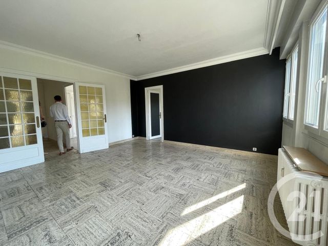 Appartement T5 à vendre - 5 pièces - 87.36 m2 - ST ETIENNE - 42 - RHONE-ALPES - Century 21 Seux Immobilier