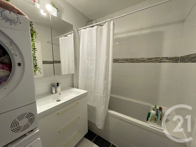 Appartement à vendre - 4 pièces - 83.0 m2 - ST ETIENNE - 42 - RHONE-ALPES - Century 21 Seux Immobilier