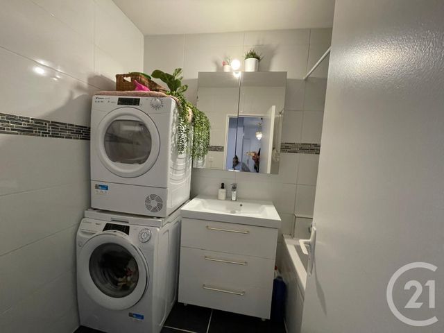 Appartement à vendre - 4 pièces - 83.0 m2 - ST ETIENNE - 42 - RHONE-ALPES - Century 21 Seux Immobilier