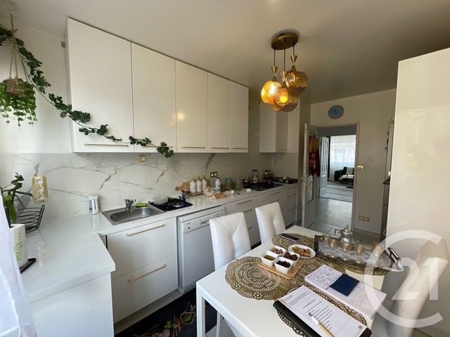 Appartement à vendre - 4 pièces - 83.0 m2 - ST ETIENNE - 42 - RHONE-ALPES - Century 21 Seux Immobilier