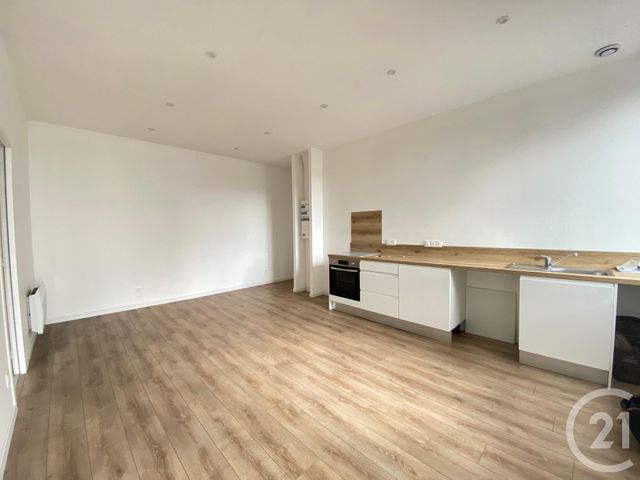 Appartement T3 à louer - 3 pièces - 55.93 m2 - ST ETIENNE - 42 - RHONE-ALPES - Century 21 Seux Immobilier