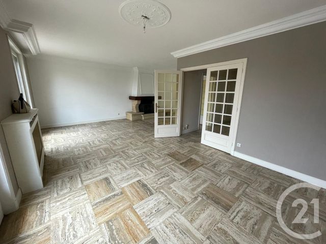 maison à vendre - 6 pièces - 191.09 m2 - ST PRIEST EN JAREZ - 42 - RHONE-ALPES - Century 21 Seux Immobilier