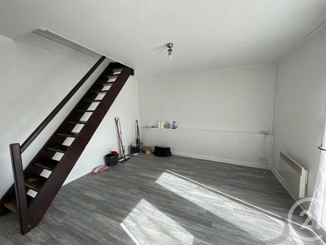Appartement F2 à louer - 2 pièces - 38.7 m2 - FEURS - 42 - RHONE-ALPES - Century 21 Seux Immobilier