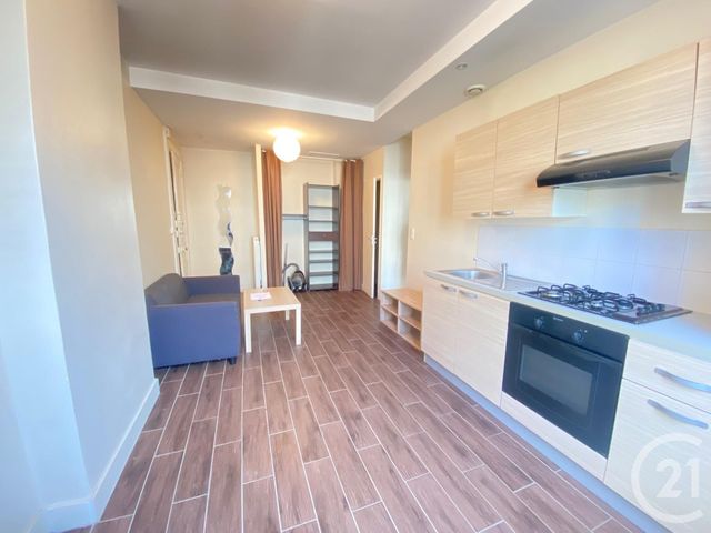 Appartement T2 à louer - 2 pièces - 32.32 m2 - ST ETIENNE - 42 - RHONE-ALPES - Century 21 Seux Immobilier