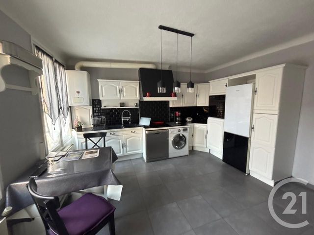 Appartement F5 à vendre - 5 pièces - 96.0 m2 - ST ETIENNE - 42 - RHONE-ALPES - Century 21 Seux Immobilier