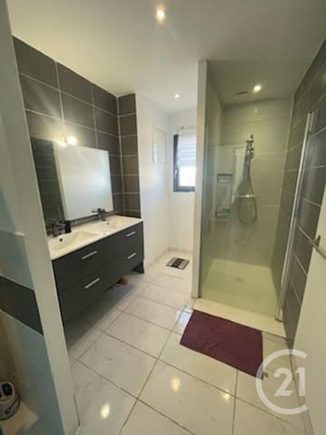 maison à vendre - 4 pièces - 86.0 m2 - ST CHAMOND - 42 - RHONE-ALPES - Century 21 Seux Immobilier