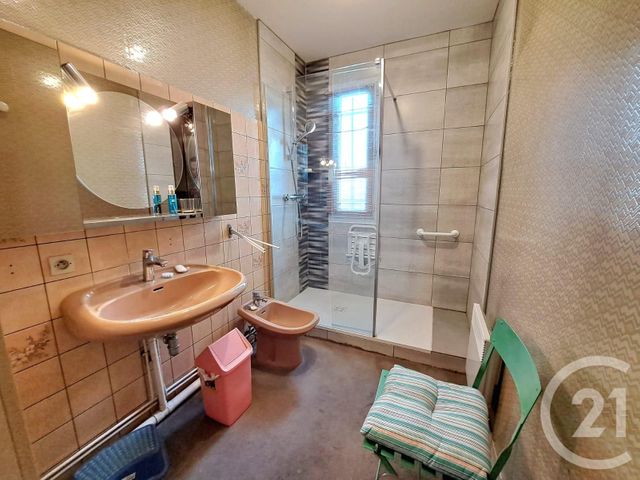 Appartement F5 à vendre - 5 pièces - 99.76 m2 - ST ETIENNE - 42 - RHONE-ALPES - Century 21 Seux Immobilier