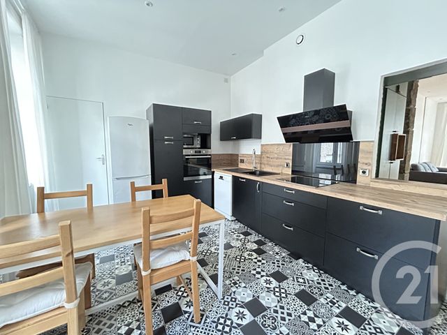 Appartement T4 à louer - 4 pièces - 110.59 m2 - ST ETIENNE - 42 - RHONE-ALPES - Century 21 Seux Immobilier