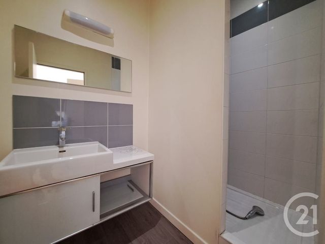 Appartement T2 à louer - 2 pièces - 36.07 m2 - ST ETIENNE - 42 - RHONE-ALPES - Century 21 Seux Immobilier