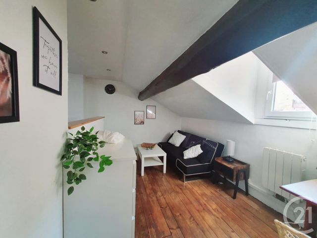 Appartement F1 à louer - 1 pièce - 18.0 m2 - ST ETIENNE - 42 - RHONE-ALPES - Century 21 Seux Immobilier