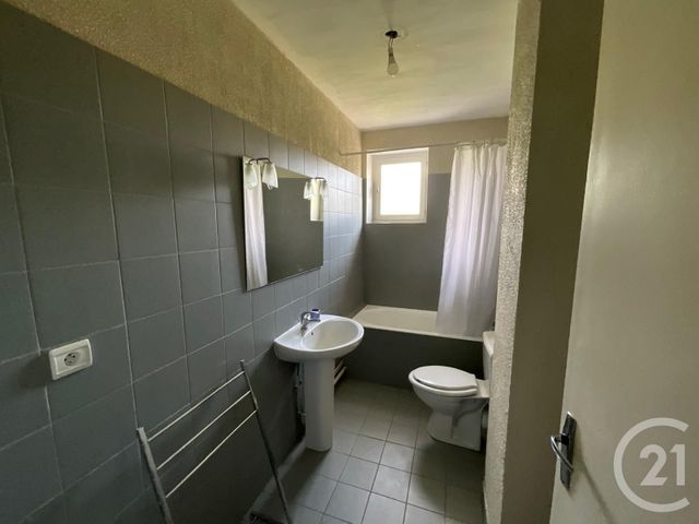 maison à vendre - 4 pièces - 87.01 m2 - ST JUST ST RAMBERT - 42 - RHONE-ALPES - Century 21 Seux Immobilier