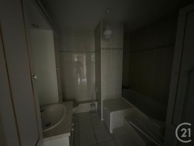 Appartement T4 à vendre - 4 pièces - 105.7 m2 - ST ETIENNE - 42 - RHONE-ALPES - Century 21 Seux Immobilier