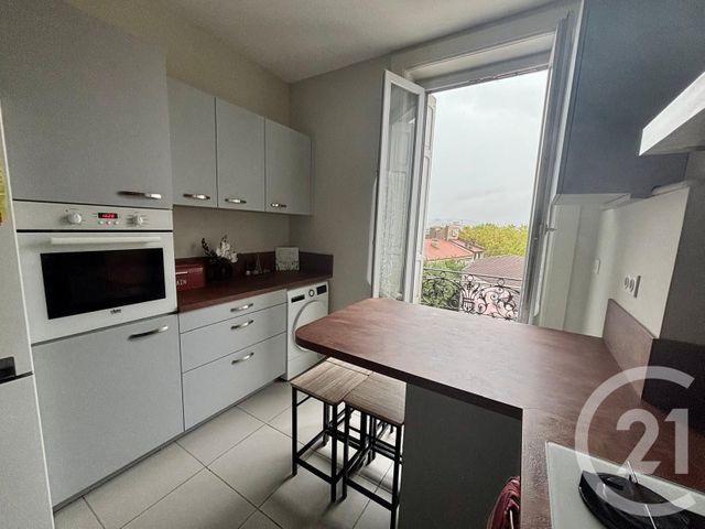 Appartement F5 à vendre - 5 pièces - 83.0 m2 - ST ETIENNE - 42 - RHONE-ALPES - Century 21 Seux Immobilier