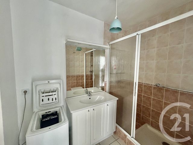 Appartement à louer - 4 pièces - 80.93 m2 - ST ETIENNE - 42 - RHONE-ALPES - Century 21 Seux Immobilier