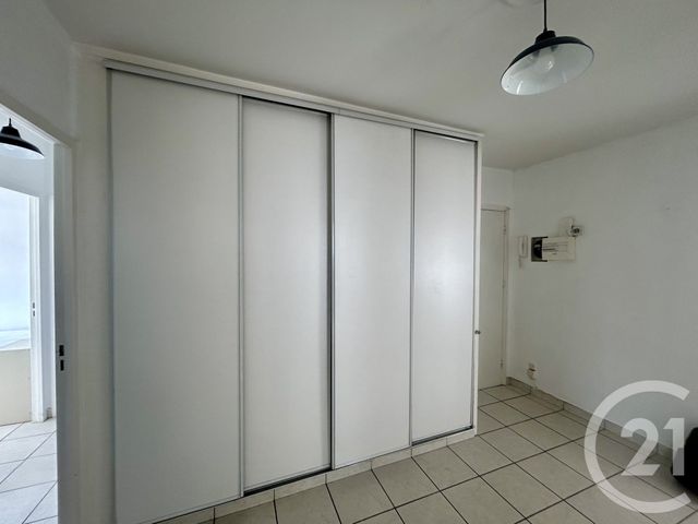 Appartement à louer - 4 pièces - 80.93 m2 - ST ETIENNE - 42 - RHONE-ALPES - Century 21 Seux Immobilier