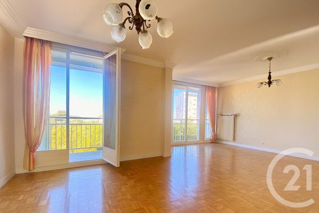 Appartement T5 à vendre - 5 pièces - 102.0 m2 - ST ETIENNE - 42 - RHONE-ALPES - Century 21 Seux Immobilier