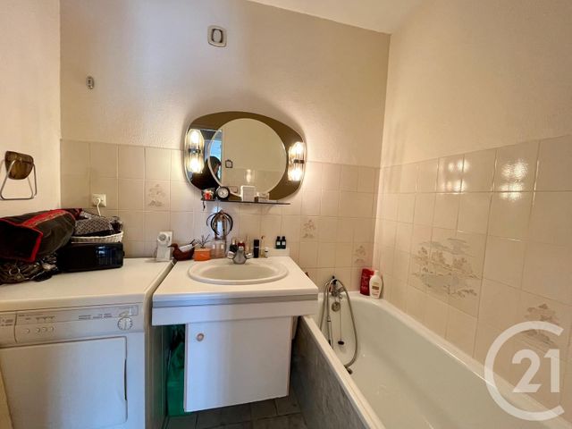 Appartement F5 à vendre - 5 pièces - 100.0 m2 - ST ETIENNE - 42 - RHONE-ALPES - Century 21 Seux Immobilier