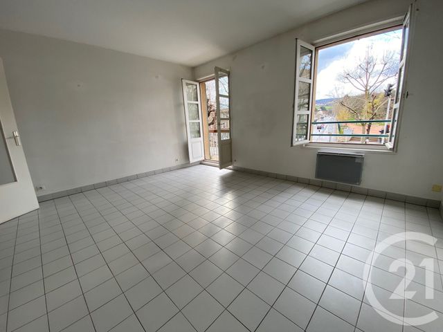 Appartement T3 à louer - 3 pièces - 70.0 m2 - MONTBRISON - 42 - RHONE-ALPES - Century 21 Seux Immobilier