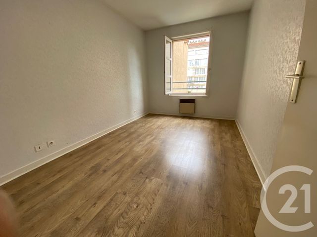 Appartement T3 à louer - 3 pièces - 70.0 m2 - MONTBRISON - 42 - RHONE-ALPES - Century 21 Seux Immobilier