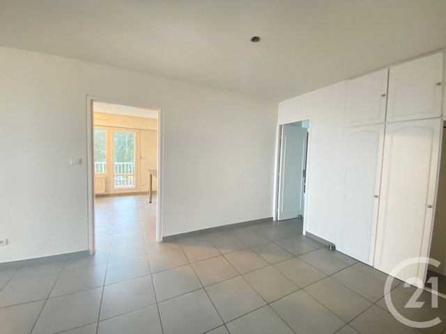 Appartement T4 à louer - 4 pièces - 87.53 m2 - ST ETIENNE - 42 - RHONE-ALPES - Century 21 Seux Immobilier