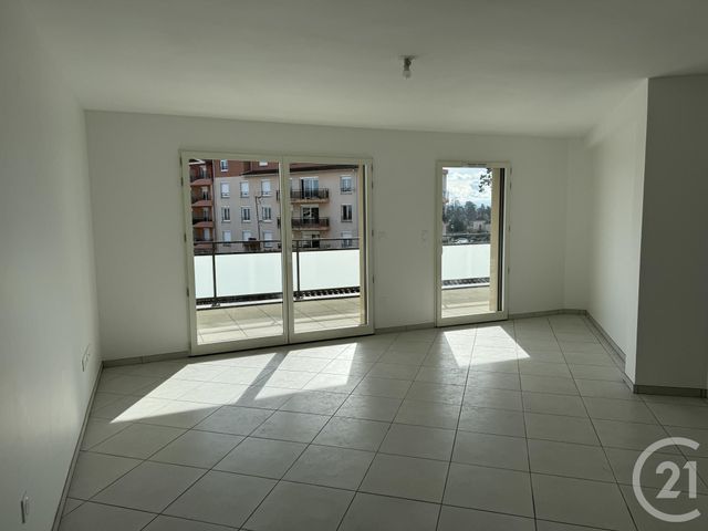Appartement T3 à louer - 4 pièces - 89.45 m2 - MONTROND LES BAINS - 42 - RHONE-ALPES - Century 21 Seux Immobilier