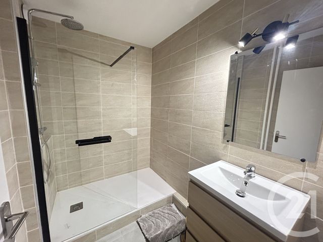 Appartement F2 à louer - 2 pièces - 51.0 m2 - ST ETIENNE - 42 - RHONE-ALPES - Century 21 Seux Immobilier