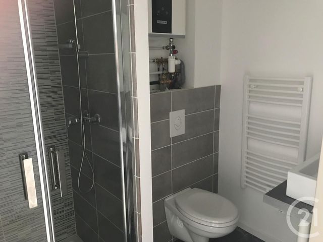 Appartement F1 à louer - 1 pièce - 22.4 m2 - ST ETIENNE - 42 - RHONE-ALPES - Century 21 Seux Immobilier