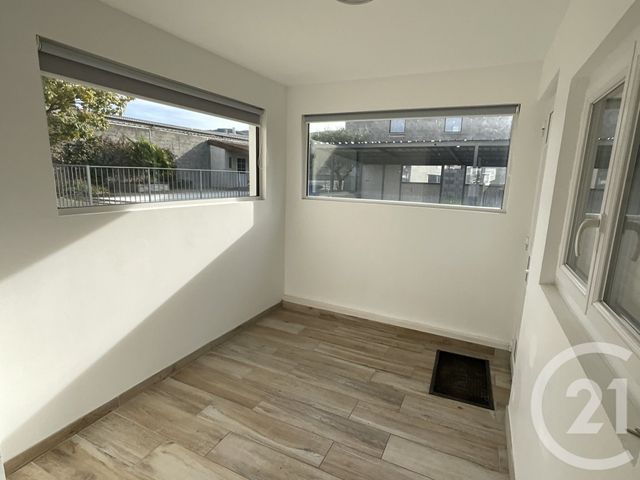 maison à vendre - 6 pièces - 172.0 m2 - ST CHAMOND - 42 - RHONE-ALPES - Century 21 Seux Immobilier