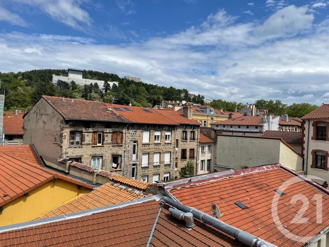 Appartement F1 bis à louer - 2 pièces - 48.0 m2 - ST ETIENNE - 42 - RHONE-ALPES - Century 21 Seux Immobilier