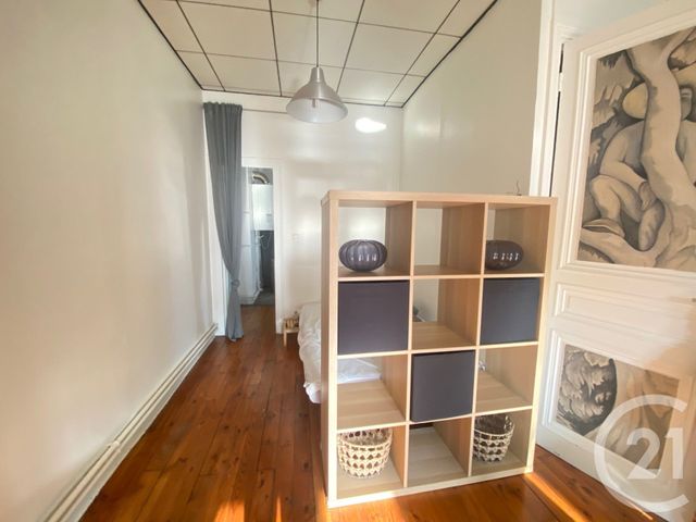 Appartement F1 bis à louer - 2 pièces - 48.0 m2 - ST ETIENNE - 42 - RHONE-ALPES - Century 21 Seux Immobilier