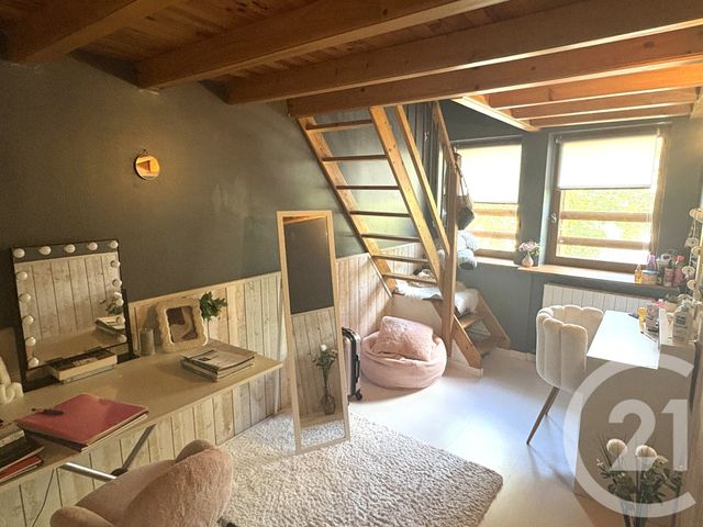 Appartement F5 à vendre - 5 pièces - 105.0 m2 - ST JUST ST RAMBERT - 42 - RHONE-ALPES - Century 21 Seux Immobilier