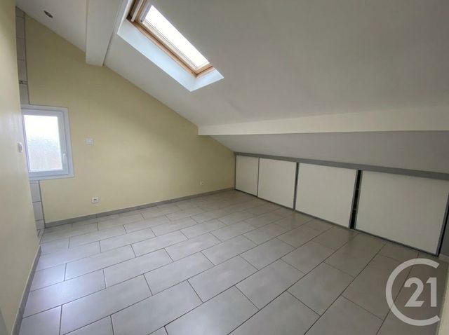 maison à vendre - 4 pièces - 73.0 m2 - LE CHAMBON FEUGEROLLES - 42 - RHONE-ALPES - Century 21 Seux Immobilier