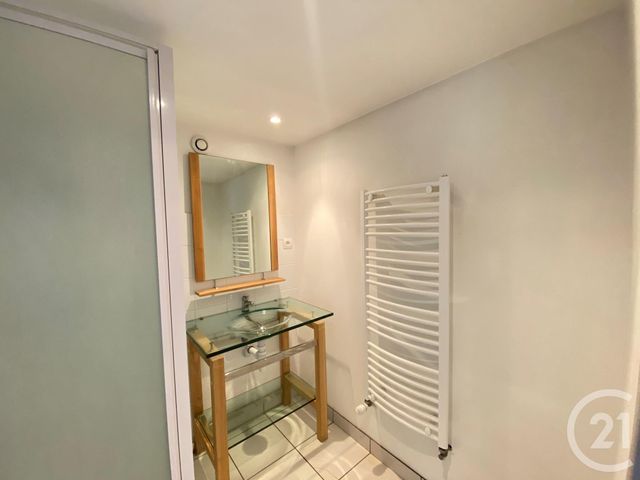 Appartement F3 à louer - 3 pièces - 38.5 m2 - ST ETIENNE - 42 - RHONE-ALPES - Century 21 Seux Immobilier