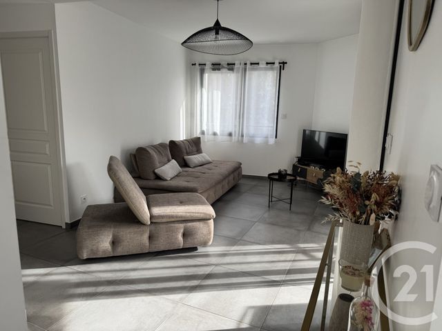 Appartement F3 à louer - 3 pièces - 57.38 m2 - ST ETIENNE - 42 - RHONE-ALPES - Century 21 Seux Immobilier