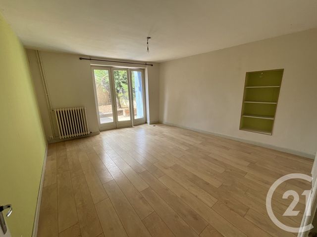 Appartement T4 à vendre - 5 pièces - 87.0 m2 - ST JUST ST RAMBERT - 42 - RHONE-ALPES - Century 21 Seux Immobilier