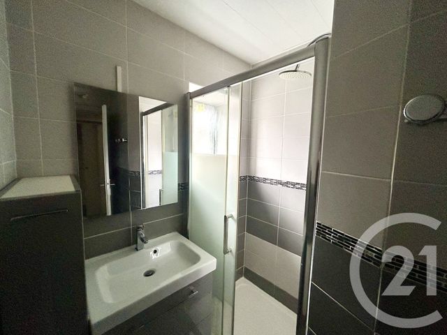 Appartement F3 à louer - 3 pièces - 58.0 m2 - ST ETIENNE - 42 - RHONE-ALPES - Century 21 Seux Immobilier