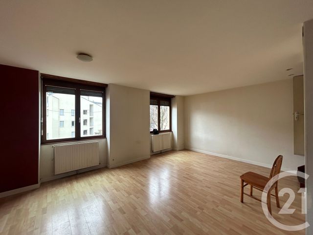 Appartement F3 à louer ST ETIENNE