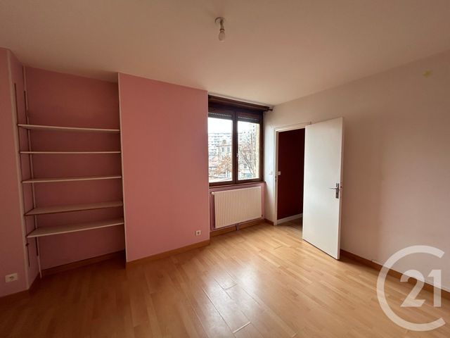 Appartement F3 à louer - 3 pièces - 72.4 m2 - ST ETIENNE - 42 - RHONE-ALPES - Century 21 Seux Immobilier