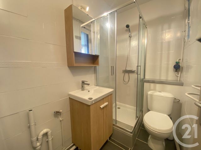 Appartement T2 à louer - 2 pièces - 38.0 m2 - ST ETIENNE - 42 - RHONE-ALPES - Century 21 Seux Immobilier