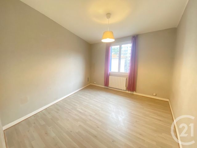 Appartement T2 à louer - 2 pièces - 38.0 m2 - ST ETIENNE - 42 - RHONE-ALPES - Century 21 Seux Immobilier
