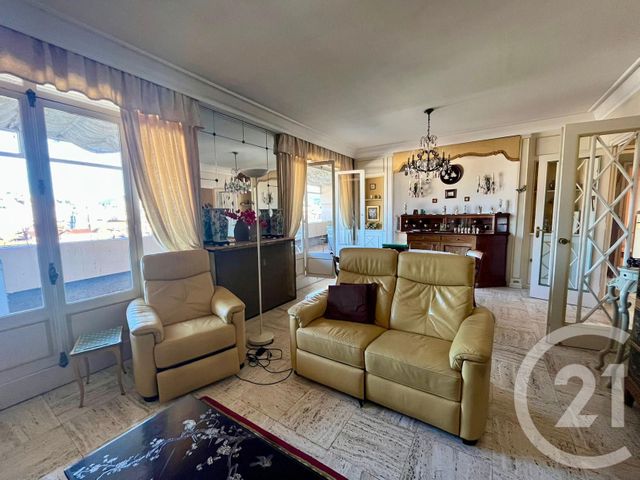 Appartement F4 à vendre - 3 pièces - 88.18 m2 - ST ETIENNE - 42 - RHONE-ALPES - Century 21 Seux Immobilier