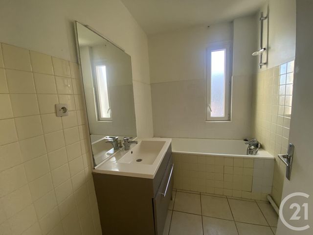 Appartement F2 à vendre - 2 pièces - 55.0 m2 - ST ETIENNE - 42 - RHONE-ALPES - Century 21 Seux Immobilier