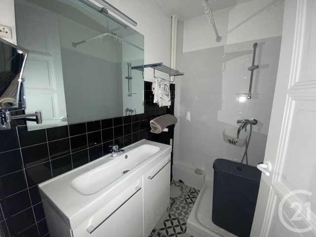 Appartement T1 à louer - 1 pièce - 33.0 m2 - ST ETIENNE - 42 - RHONE-ALPES - Century 21 Seux Immobilier