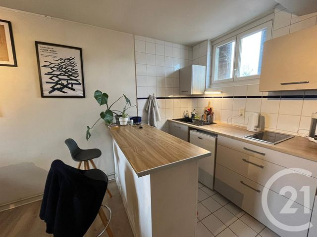 Appartement T2 à vendre - 2 pièces - 29.98 m2 - ST ETIENNE - 42 - RHONE-ALPES - Century 21 Seux Immobilier