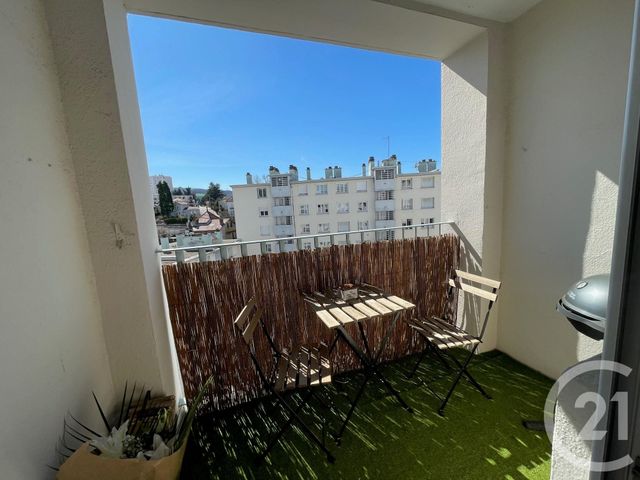 Appartement T4 à louer - 4 pièces - 67.05 m2 - ST ETIENNE - 42 - RHONE-ALPES - Century 21 Seux Immobilier