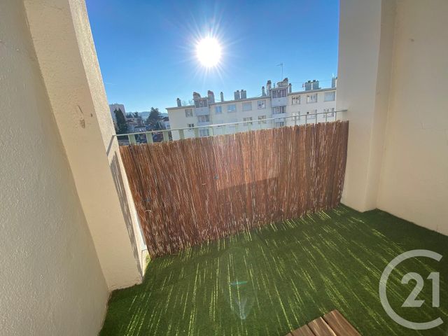 Appartement T4 à louer - 4 pièces - 67.05 m2 - ST ETIENNE - 42 - RHONE-ALPES - Century 21 Seux Immobilier