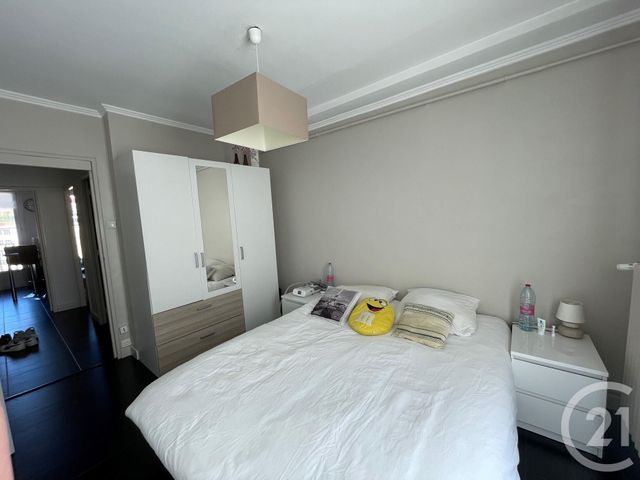 Appartement T4 à louer - 4 pièces - 67.05 m2 - ST ETIENNE - 42 - RHONE-ALPES - Century 21 Seux Immobilier